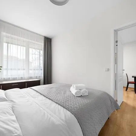 With Cozy Balcony By Urban Rent Apartment *