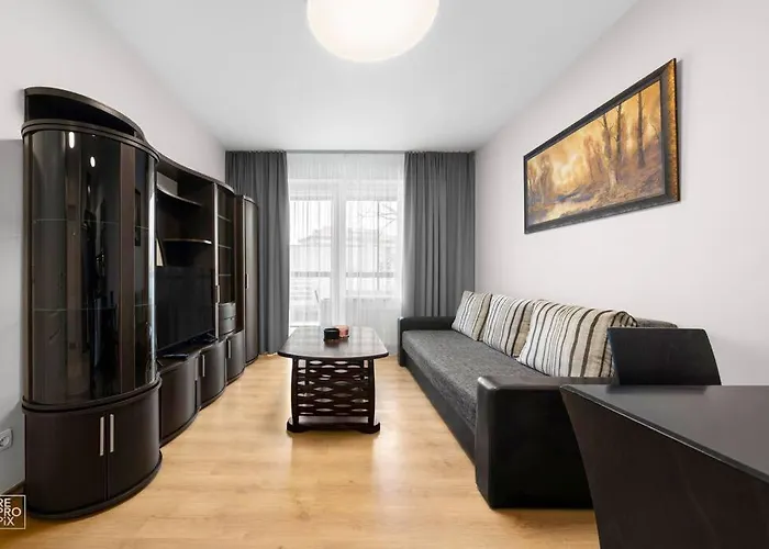 With Cozy Balcony By Urban Rent Appartamento Kaunas