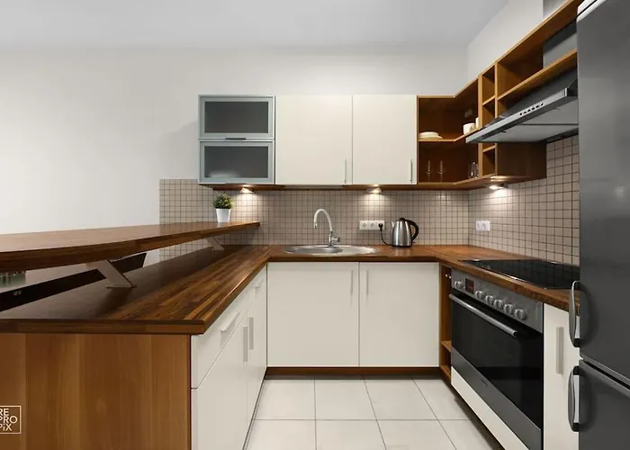 Appartamento With Cozy Balcony By Urban Rent *