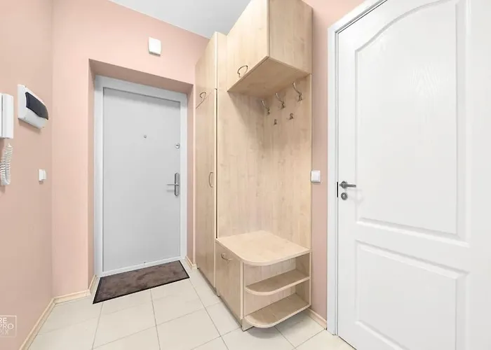 With Cozy Balcony By Urban Rent * Kaunas