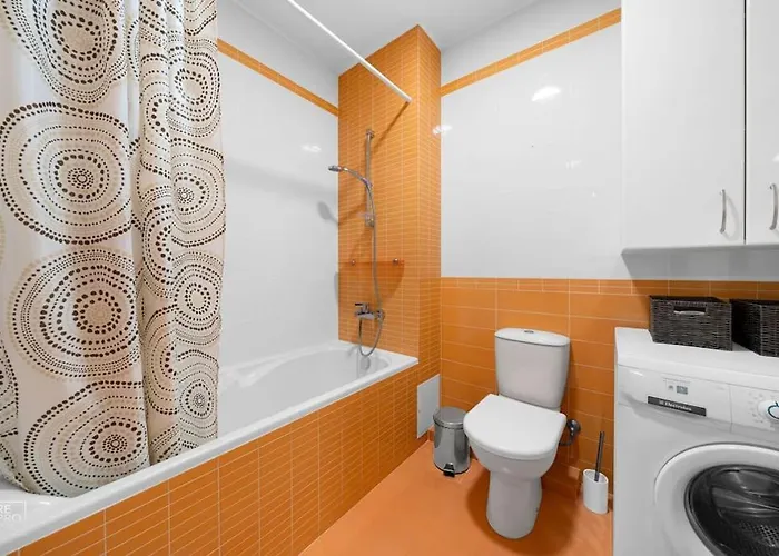 Appartamento With Cozy Balcony By Urban Rent Kaunas